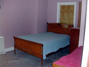 Middle Bedroom After